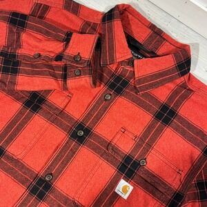 Carhartt Shirt Mens M Red Black Plaid Flannel Loose Fit Button Up TW4451-M